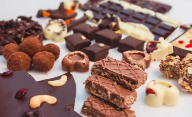 Çokollata jua rritë disponimin, e përmirëson shëndetin e zemrës dhe sjell shumë përfitime tjera shëndetësore
