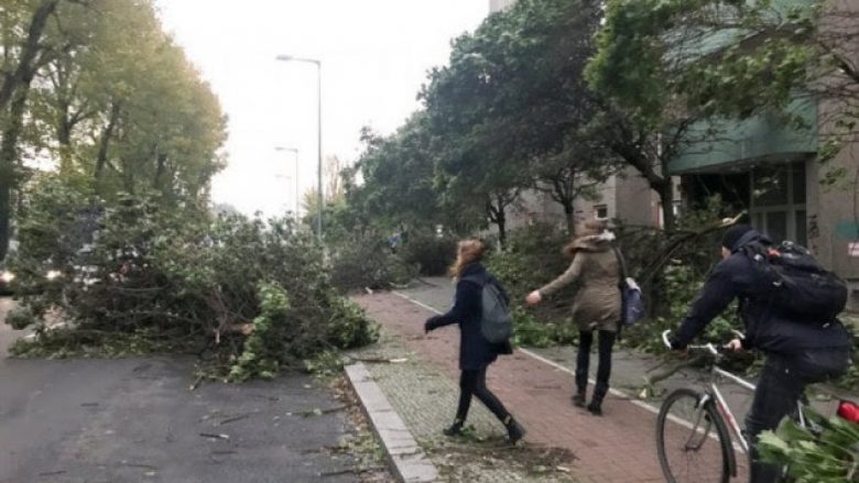 Gjermani, shtatë të vdekur pas kalimit të stuhisë Herwart në Evropën Qendrore