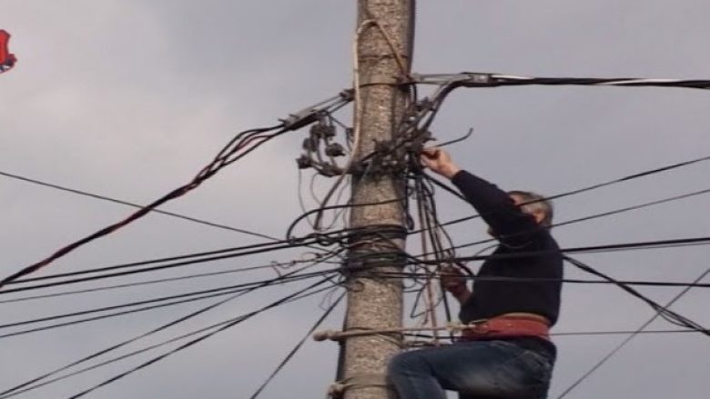 Vdes një person në Dropull pasi tentoi të rilidhë energjinë