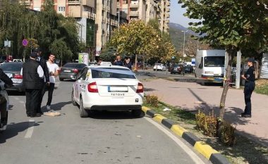 Incident në qendër të Tetovës, sulmohet me thikë taksisti
