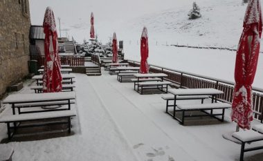 Reshjet e para të borës në Maqedoni (Foto)