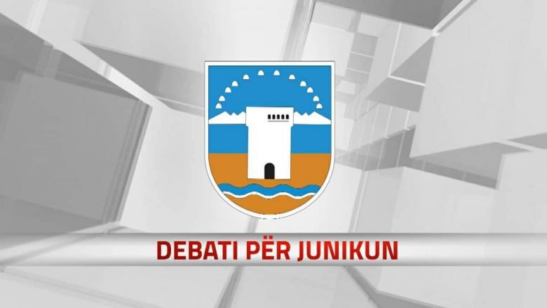 Sonte në “Debat D” përballen kandidatët për kryetar të Junikut (Sondazh)