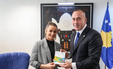 Haradinaj takon Majlinda Kelmendin dhe trajnerët Driton dhe Agron Kuka