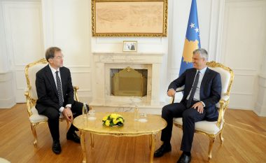 Thaçi takon shefin e misionit vëzhgues të BE-së, bisedojnë për zgjedhjet