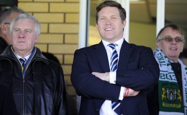 Ish-drejtori i Leedsit: Së paku 20 futbollistë në Ligën Premier dhe në Championship janë homoseksualë, por kanë frikë të deklarohen