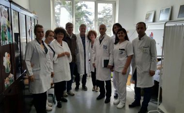 Ekspertë nga Suedia trajnojnë stafin e Klinikës së Kirurgjisë së Fëmijëve në QKUK