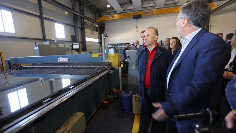 Selim Pacolli: Me fabrika të reja do të hapen vende të reja të punës