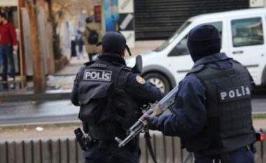 Turqia arrestoi 49 shtetas të huaj nën dyshimin për lidhje me Shtetin Islamik