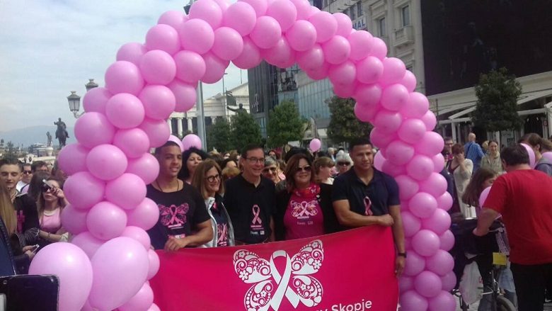 Organizohet shëtitja “Përpara rozë “- kundër kancerit në gji në Shkup,