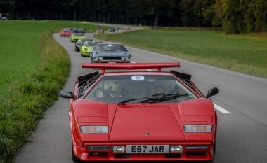 Xhiroja evropiane e 50 makinave Lamborghini (Video)