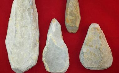 Zbulohen veglat misterioze nga guri të vjetra më se 4,500 vjet (Foto)