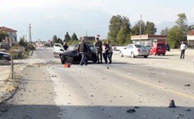 Aksident i rëndë në mes të tri veturave në Zahaq të Pejës (Foto)