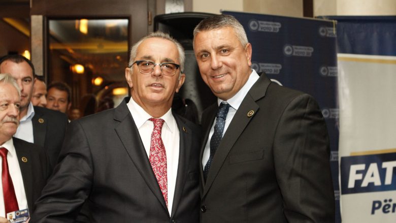 Fatmir Gashi në koktejin e kandidatit Arbër Grabovci: Me këtë elitë do qeverisim