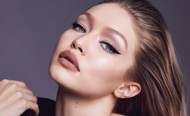 Gigi Hadid shfaqet mahnitëse në kampanjën e re (Foto)