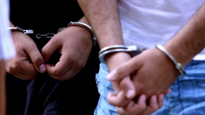 Ohër, gjashtë të arrestuar për prodhim drogash të ndryshme