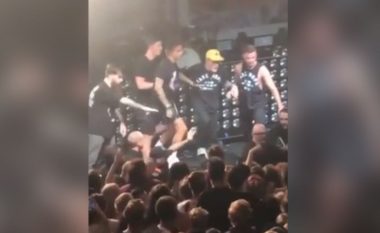 Incident mes grupit të ‘rockut’ Neck Deep dhe rojeve të sigurimit për shkak të fansave (Video)