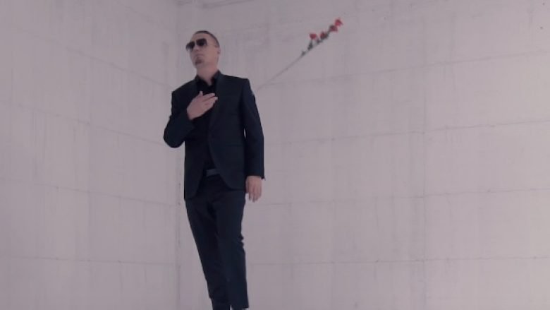 Blero me Albulena Ukajn sjellin baladën “Mbylli sytë” (Video)