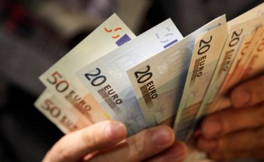 Rreth 400 milionë euro borxhe të falura