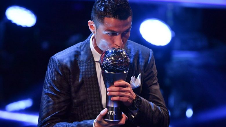 Zyrtare: Ronaldo zgjidhet lojtari i vitit nga FIFA, mposht Messin dhe Neymarin (Foto)