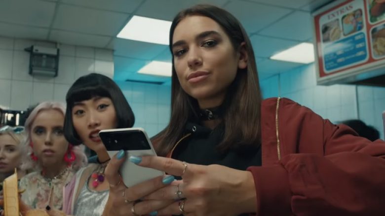 Dua Lipa, pjesë e reklamës së telefonave të mençur “Google Pixel” (Video)