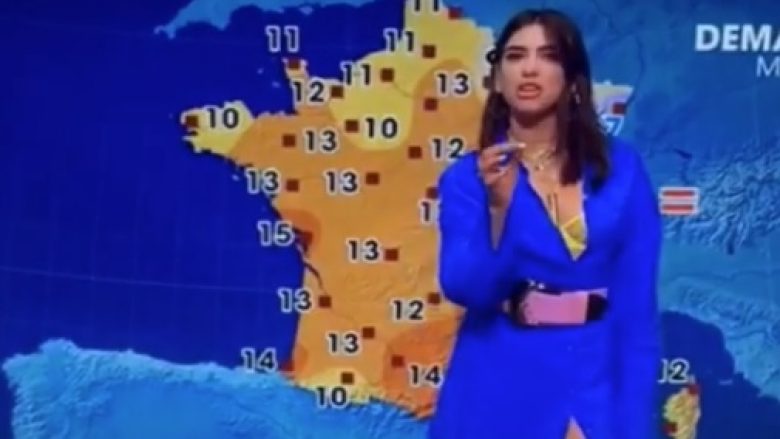 Dua Lipa prezanton motin në televizionin francez: Moti në Kosovë është 22 gradë celsius (Video)