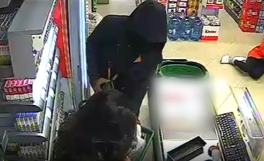 Vjedhje të shumta nëpër markete, policia “e pa aftë” në kapjen e hajnave! (Video)