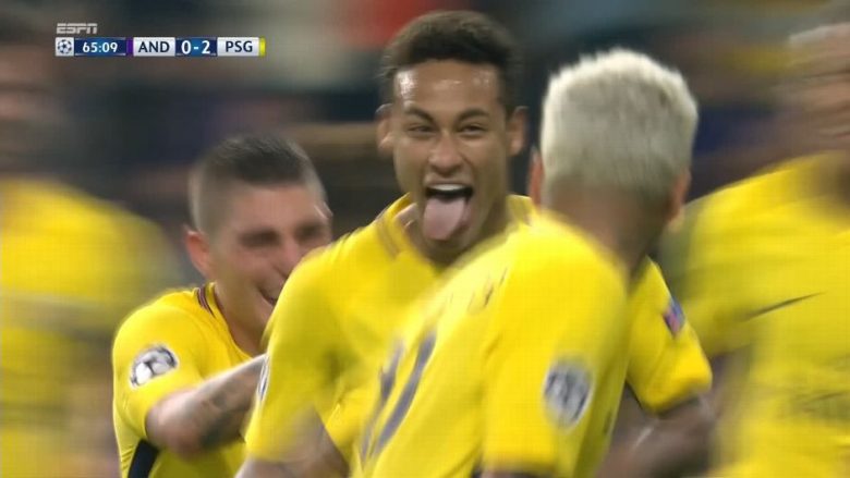 Neymar shënon nga gjuajta e lirë në stilin e Ronaldinhos (Video)