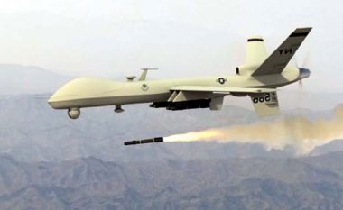 Vriten komandantët e lartë të rrjetit Haqqani gjatë një sulmi me dron