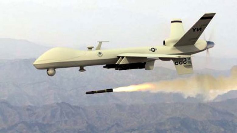 Vriten komandantët e lartë të rrjetit Haqqani gjatë një sulmi me dron