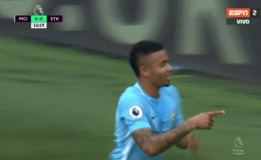 Man City shënon dy gola të shpejtë ndaj Stoke Cityt (Video)