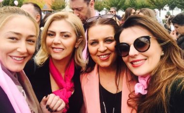 Të kundërta në bindjet politike, por kampanja kundër luftës së kancerit në Prishtinë bashkon gratë politikane (Foto)