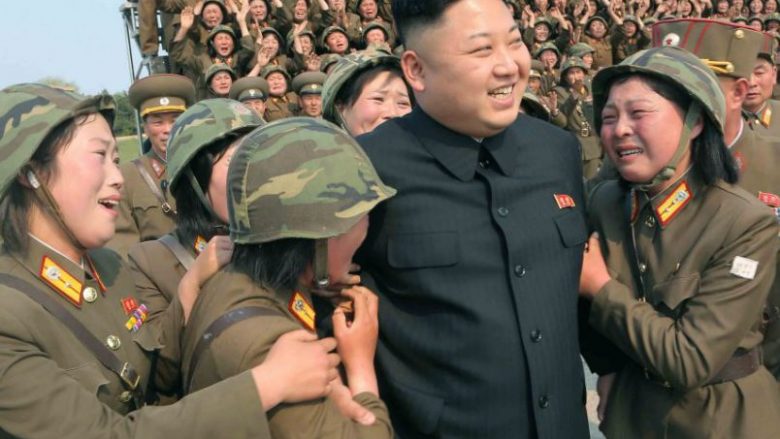 Sekretet e errëta të Kim Jong-un: E keqtrajtonte të dashurën e shkollës së mesme