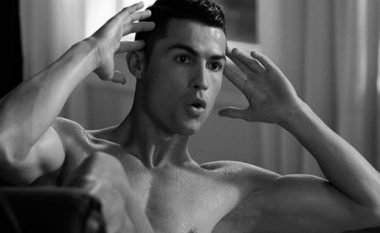 Cristiano Ronaldo publikon imazhin e ditës në Instagram (Foto)