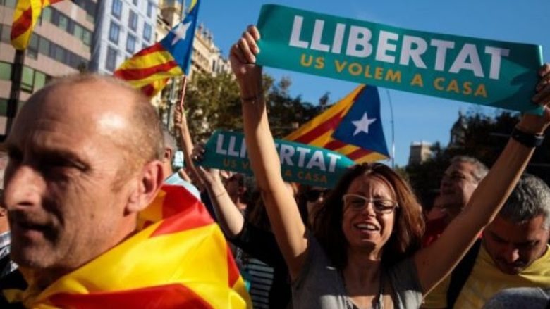 Kryetarja e Parlamentit katalun: Masat e qeverisë spanjolle janë grusht-shtet