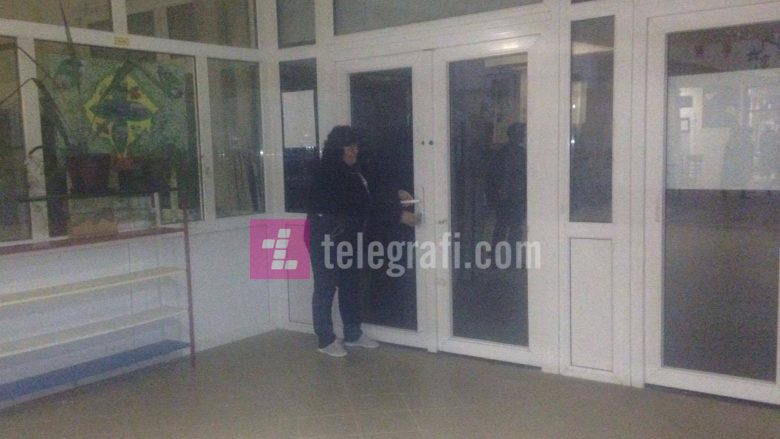 Mbyllen qendrat e votimit në Mitrovicë, me disa parregullsi të vogla
