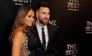 Lionel Messi shkëlqen në ceremoninë e FIFA-s me gruan (Foto)