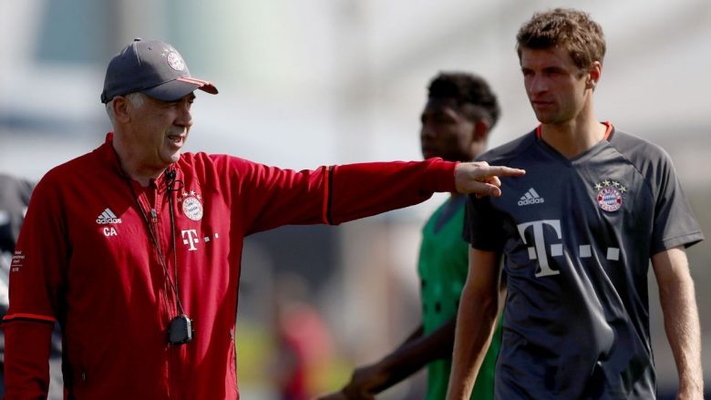 Muller: Problemet e Bayernit i krijuan lojtarët, jo Ancelotti