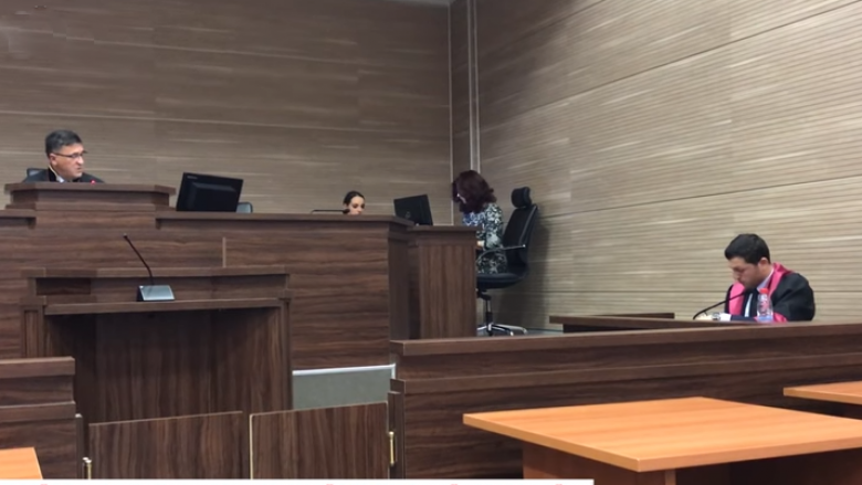 Gjykatës e avokatit u humb kontakti me të akuzuarin për terrorizëm (Video)