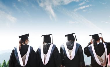 Të diplomuar, por të papunë (Video)