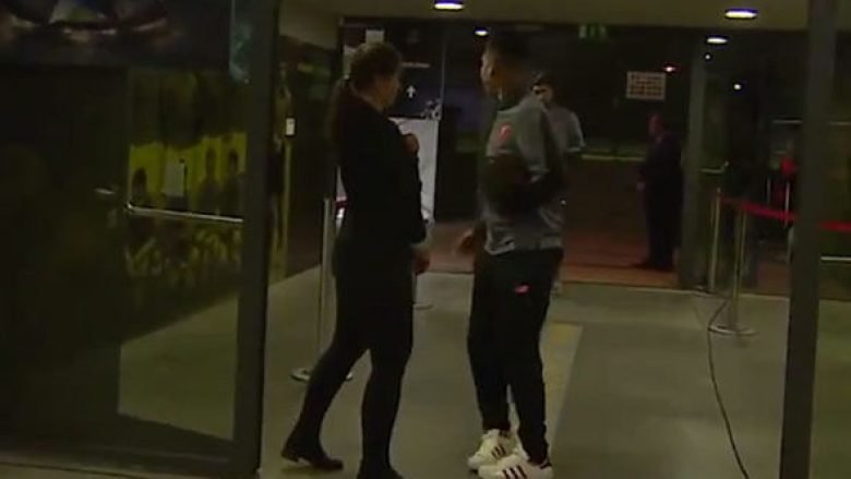 Firmino për një moment nuk u lejua të futet në stadiumin e Mariborit (Video)