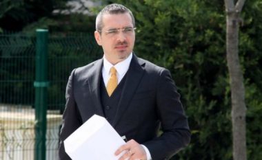 Gjykata e Krimeve të Rënda bllokon pasaportën e Saimir Tahirit