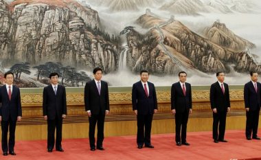 Të gjithë burra dhe të gjithë mbi 60 vjeç: Njihuni me shtatë drejtuesit e rinj të Kinës (Foto)