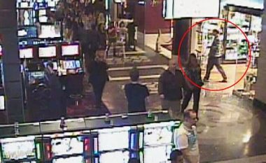 Sulmuesi i Las Vegasit ishte “rrëzuar” në një hotel – mbeti pa asnjë qindarkë, edhe pse kërkoi 100 mijë dollarë dëmshpërblim! (Video)