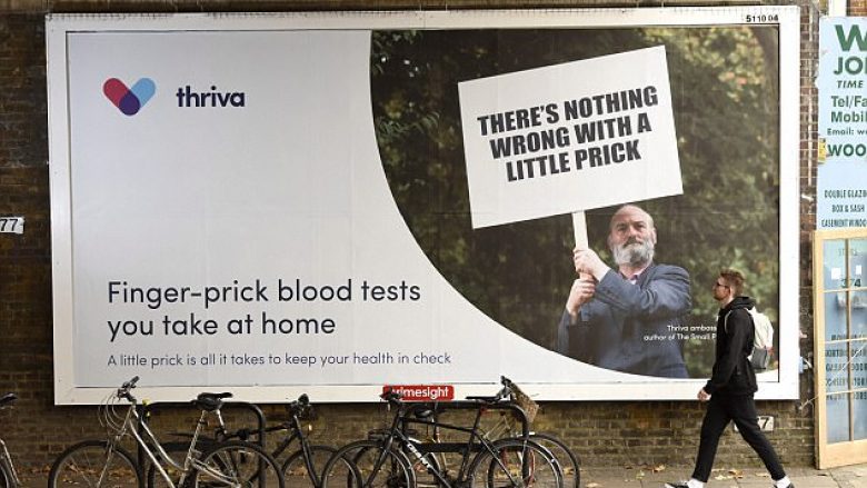 Njeriu me penisin më të vogël në Britani angazhohet në një fushatë interesante (Foto)
