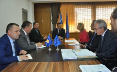 Ministri Bytyqi priti shefen e Zyrës së BE-së, Nataliya Apostolova