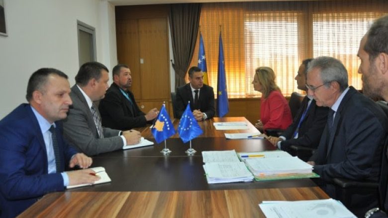 Ministri Bytyqi priti shefen e Zyrës së BE-së, Nataliya Apostolova