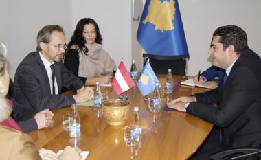 Ministri Hasani kërkon mbështetjen e Austrisë në fusha të ndryshme të ekonomisë