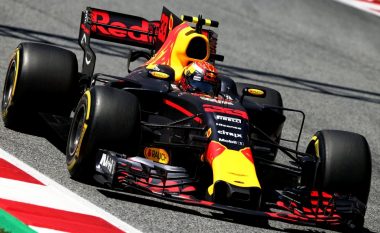 Verstappen triumfon, Hamilton i dyti në Malajzi
