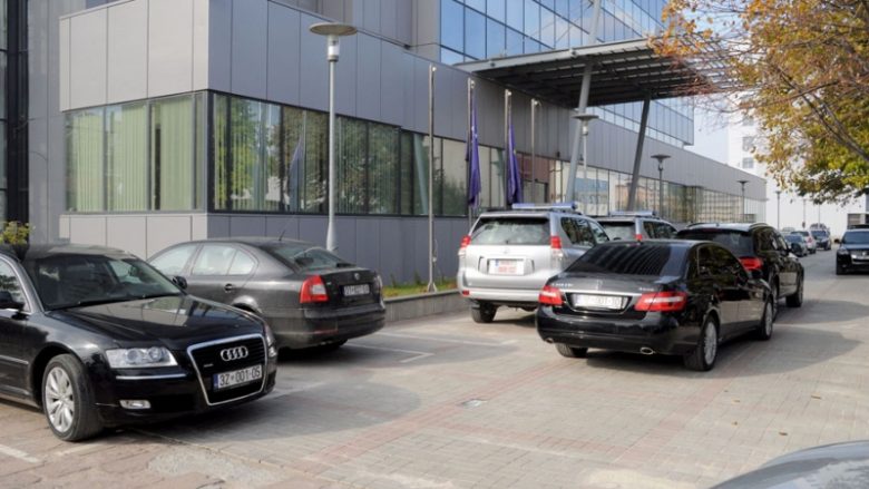 Institucionet japin 7.2 milionë euro për vetura me qira