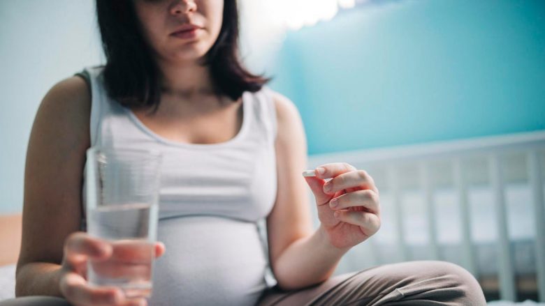 Përdorimi i paracetamolit gjatë shtatzënisë mund ta dyfishojë rrezikun e fëmijës për të zhvilluar ADHD